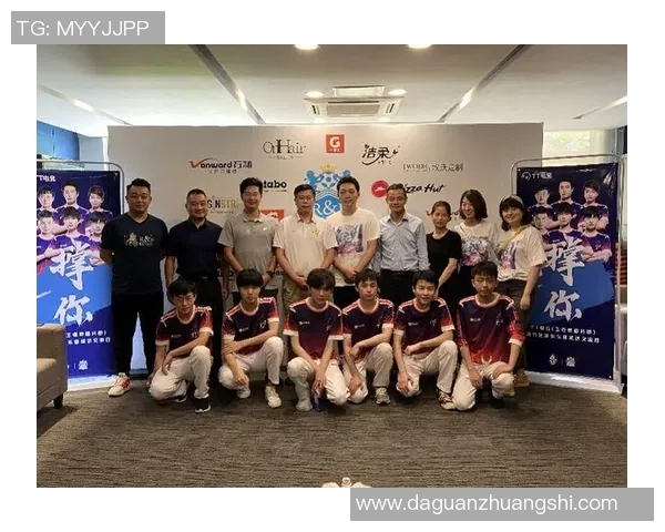 上海篮球队默契配合分析与战术探讨助力球队提升竞技水平 上海篮球队默契配合分析与战术探讨助力球队提升竞技水平