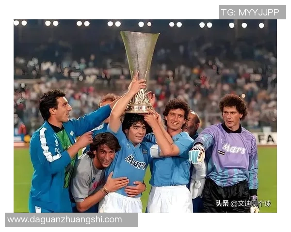 最老退役足球明星的传奇人生与辉煌成就回顾